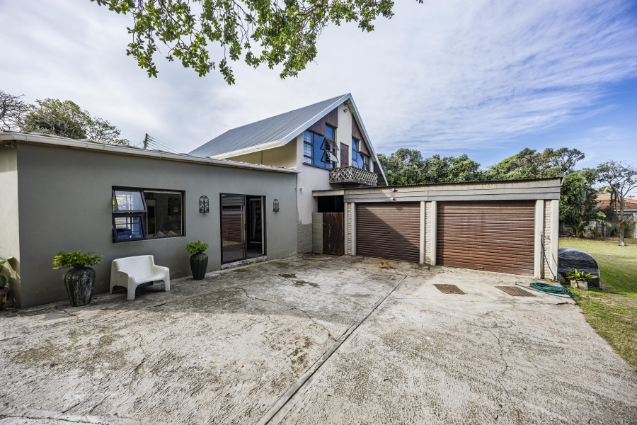 3 Bedroom Property for Sale in Gonubie North Eastern Cape